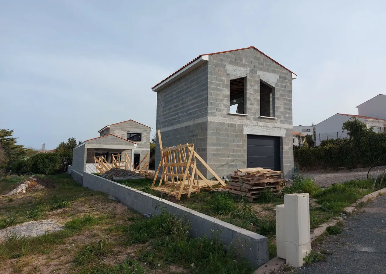 Réalisation de construction de maison par CGB Batiment 17, maçon à Rétaud